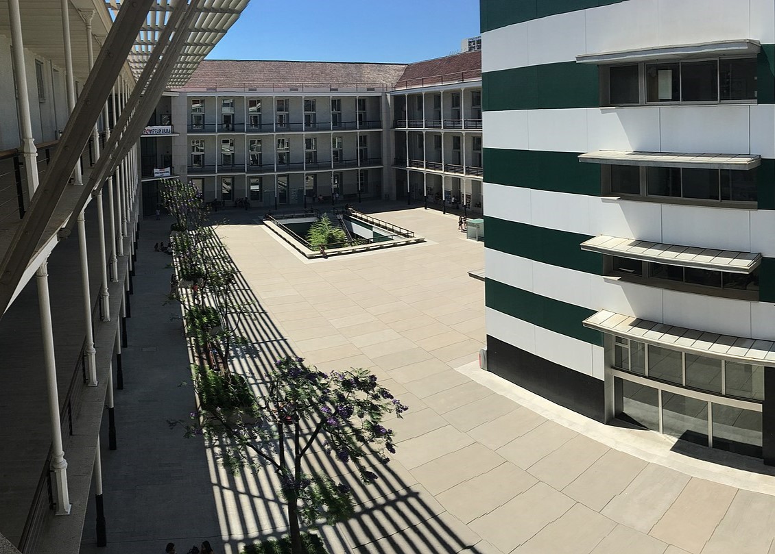 Inner courtyard area of the Jaume I building at Pompeu Fabra University.