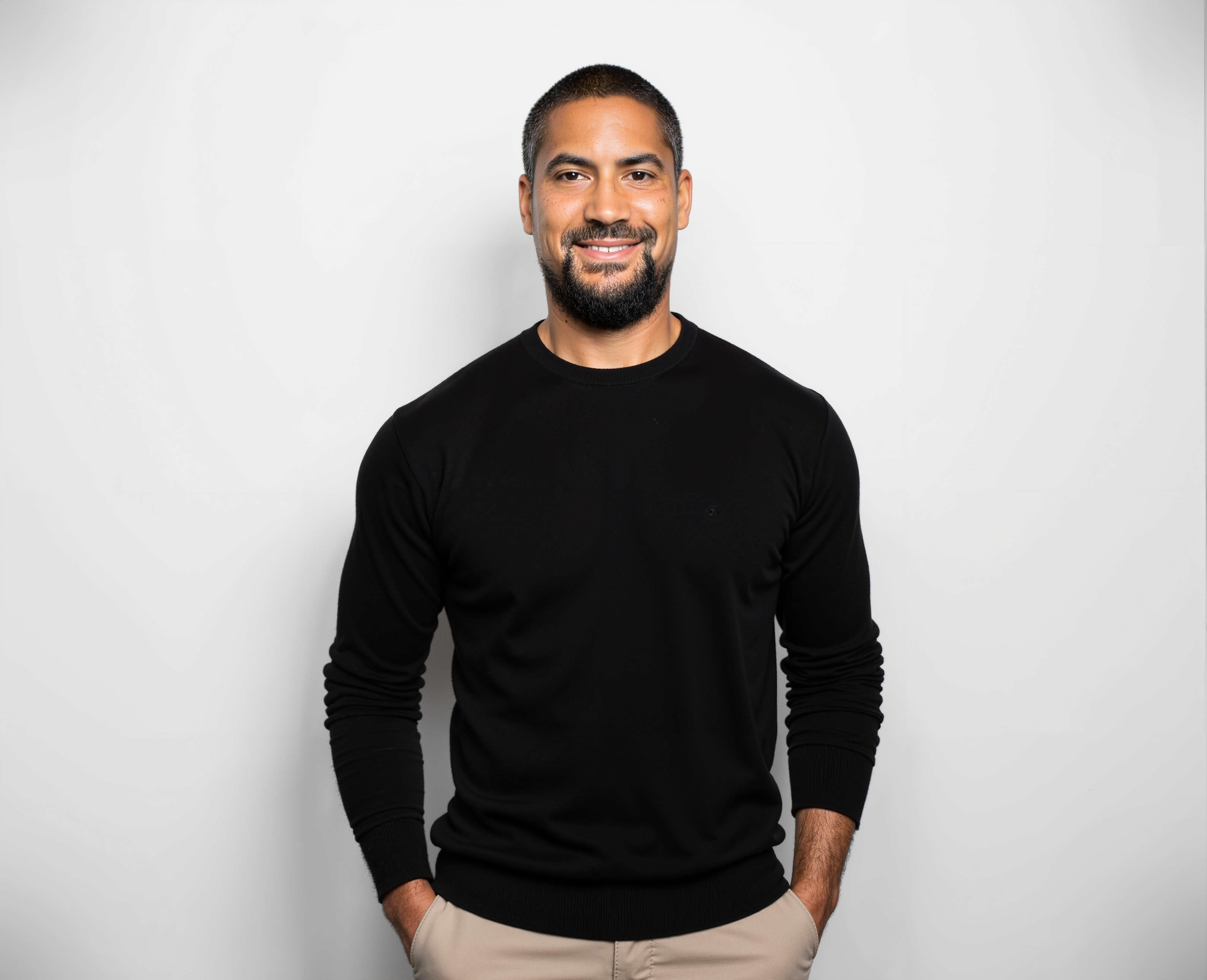 Abi Kannan - Headshot